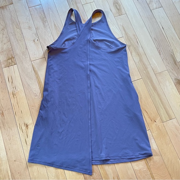 Lululemon Early Morning Dress in Graphite Purple size ten (10) - Picture 6 of 10